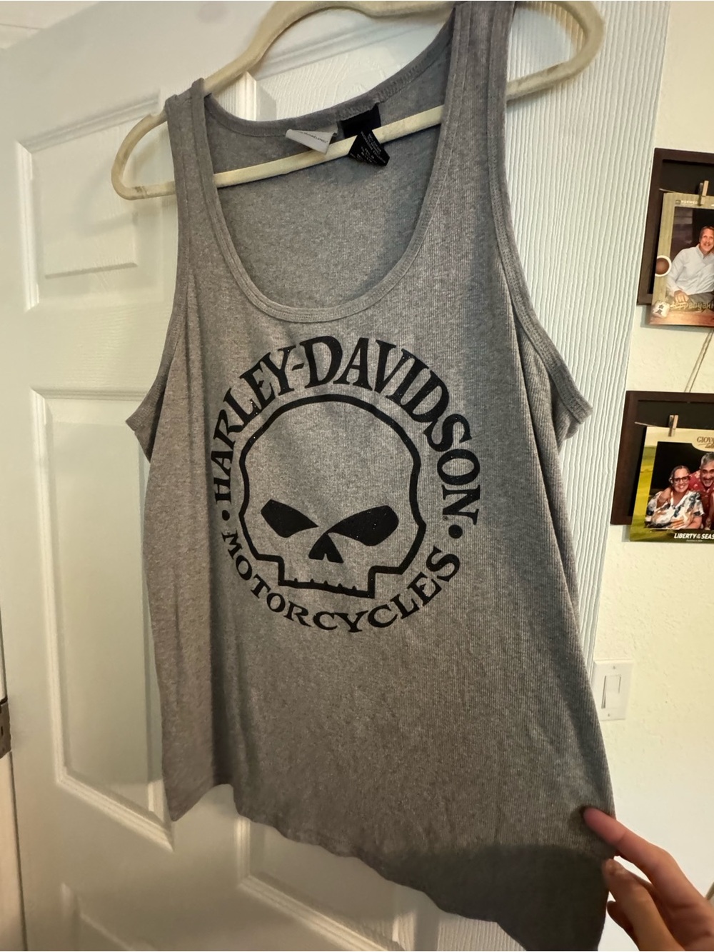 Harley-Davidson Gray Tank Top with Black Skull Logo